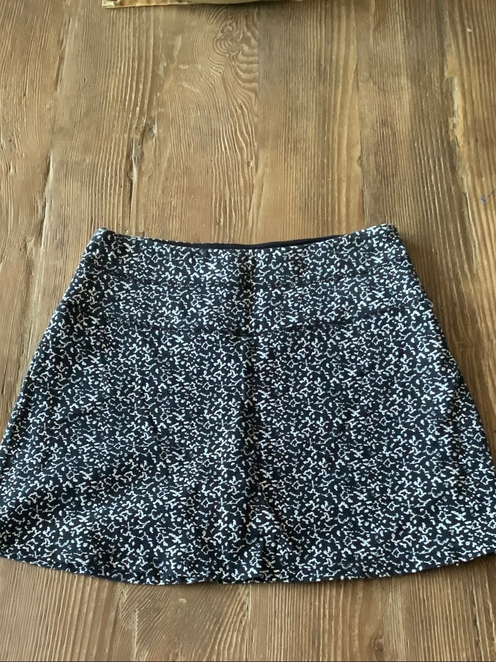 Black and White Printed Women’s Active Skort